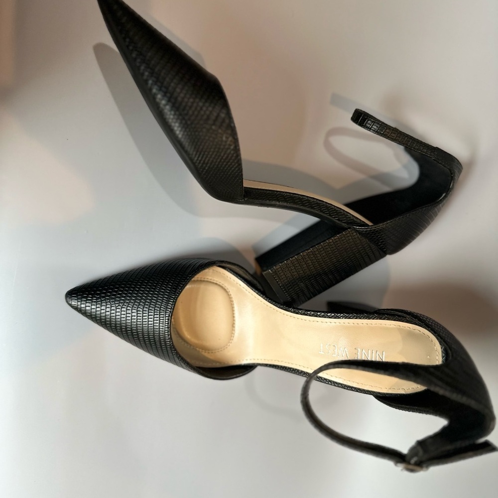 Nine West Black Pointed-Toe Stiletto Heels